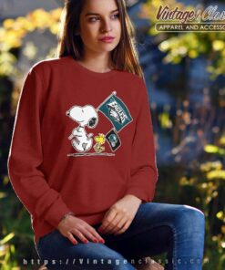 Philadelphia Eagles Snoopy Flag Sweatshirt