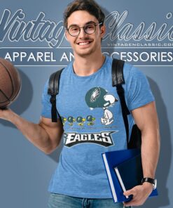 Philadelphia Eagles Snoopy Woodstock Team Walking T shirt