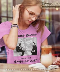 Phoebe Buffay Performing Smelly Cat Women TShirt