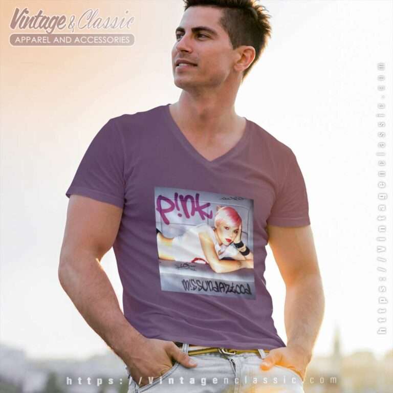 Pink Missundaztood V Neck TShirt Pink Missundaztood V Neck TShirt
