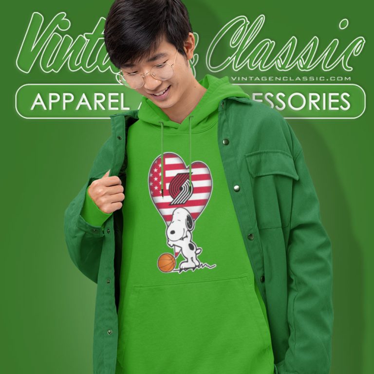 Portland Trail Blazers Shirt The Peanuts Movie Adorable Snoopy Hoodie Portland Trail Blazers Shirt The Peanuts Movie Adorable Snoopy Hoodie