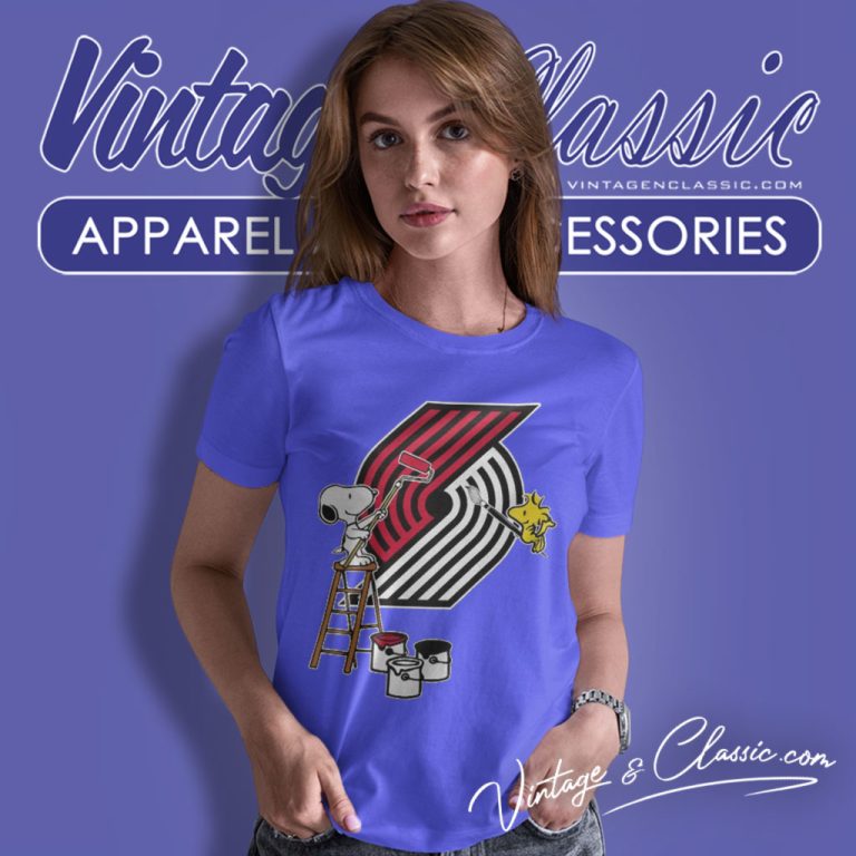 Portland Trail Blazers Snoopy And Woodstock Painting Logo Women T Shirt Portland Trail Blazers Snoopy And Woodstock Painting Logo Women T Shirt