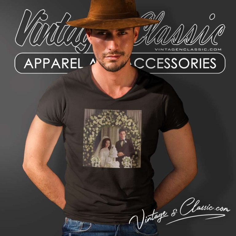 Priscilla Wedding Cailee Spaeny Vs Jacob Elordi Fantasy And Reality V Neck TShirt Priscilla Wedding Cailee Spaeny Vs Jacob Elordi Fantasy And Reality V Neck TShirt