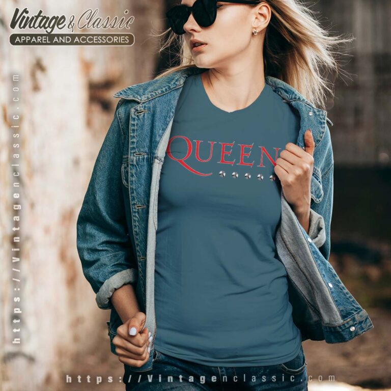 Queen Logo Stud Vneck Queen Logo Stud Vneck