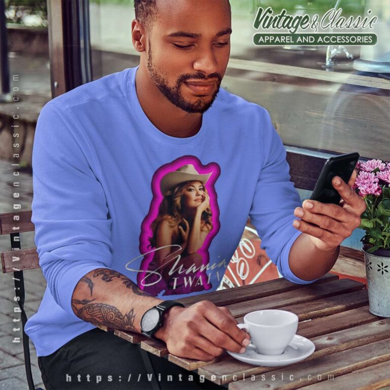 Queen Of Me Tour Shania Twain 2023 Sweatshirt Queen Of Me Tour Shania Twain 2023 Sweatshirt