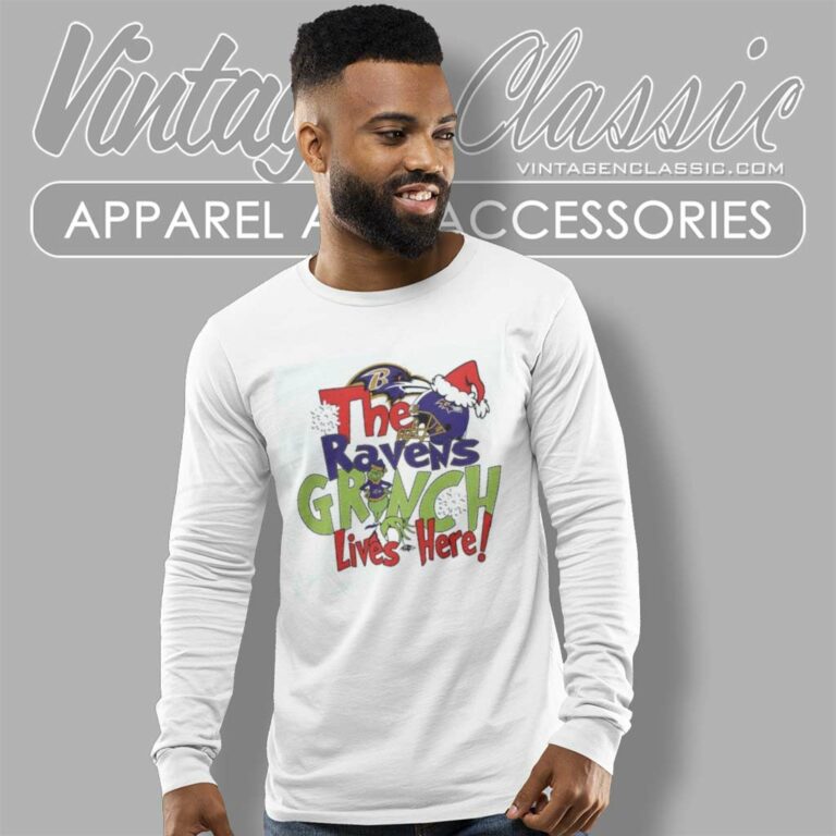 Ravens X Grinch Lives Here Christmashirt Long Sleeve Tee Ravens X Grinch Lives Here Christmashirt Long Sleeve Tee
