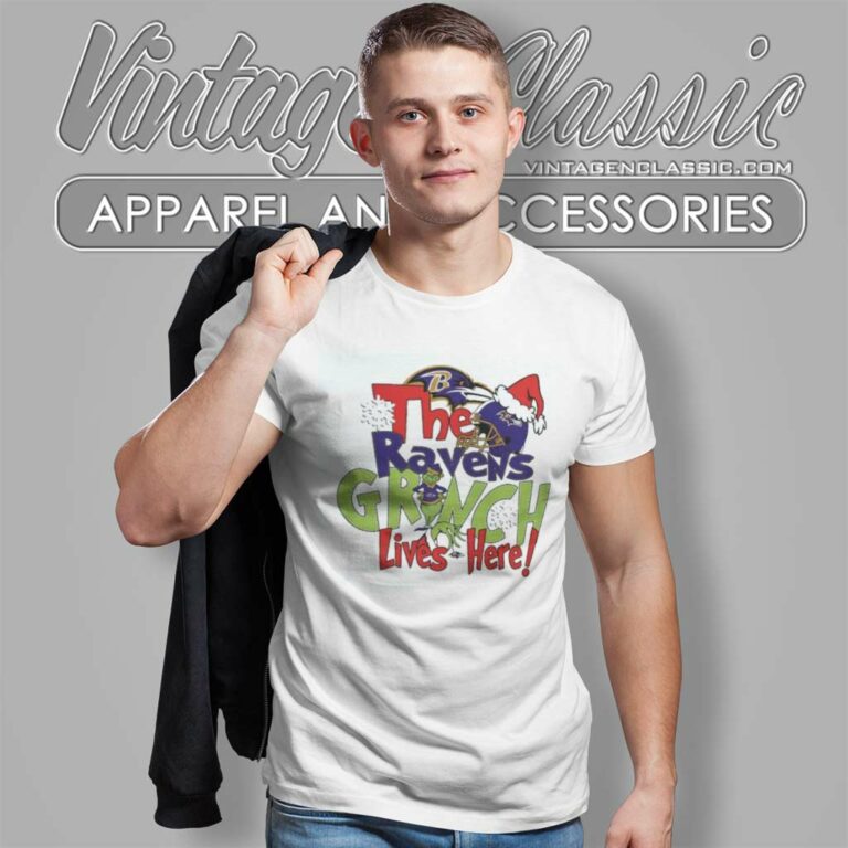 Ravens X Grinch Lives Here Christmashirt T Shirt Ravens X Grinch Lives Here Christmashirt T Shirt