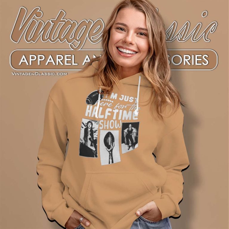 Rihanna Shirt I'm Here For Halftime Show Hoodie Rihanna Shirt I'm Here For Halftime Show Hoodie