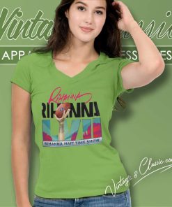 Rihanna Superbowl 2023 Halftime Show V Neck TShirt