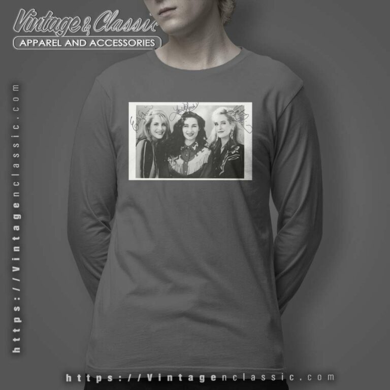 Rip The Dixie Chicks Laura Lynch Real Signed Long Sleeve Tee Rip The Dixie Chicks Laura Lynch Real Signed Long Sleeve Tee