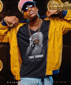 Rip Tina Turner Queen Of Rock V Neck TShirt