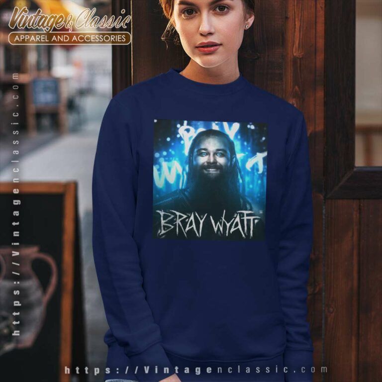 Rip Wrestling Legend Bray Wyatt Sweatshirt Rip Wrestling Legend Bray Wyatt Sweatshirt