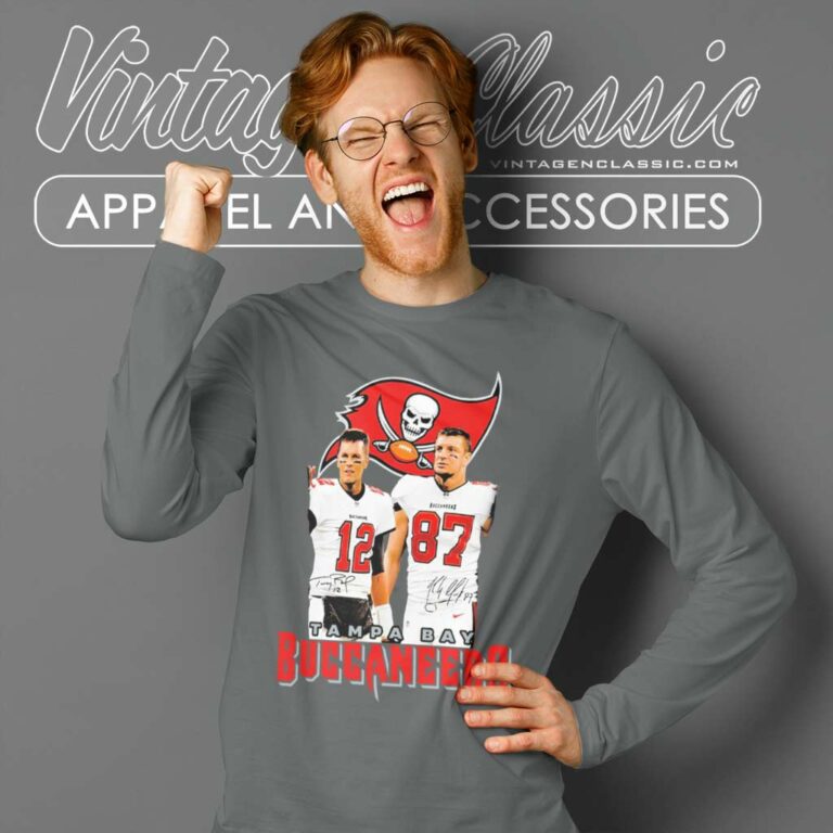 Rob Gronkowski And Tom Brady Tampa Bay Buccaneers Long Sleeve Tee Rob Gronkowski And Tom Brady Tampa Bay Buccaneers Long Sleeve Tee