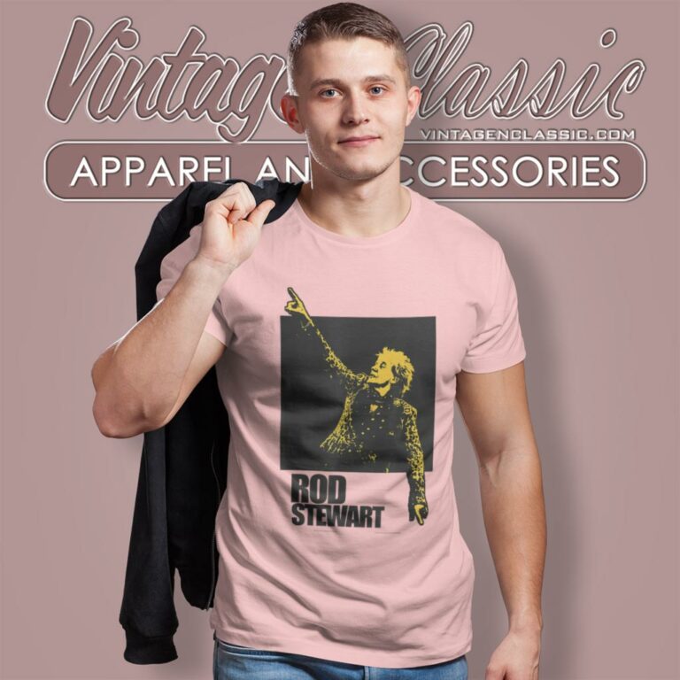 Rod Stewart Pointing Photo T Shirt Rod Stewart Pointing Photo T Shirt