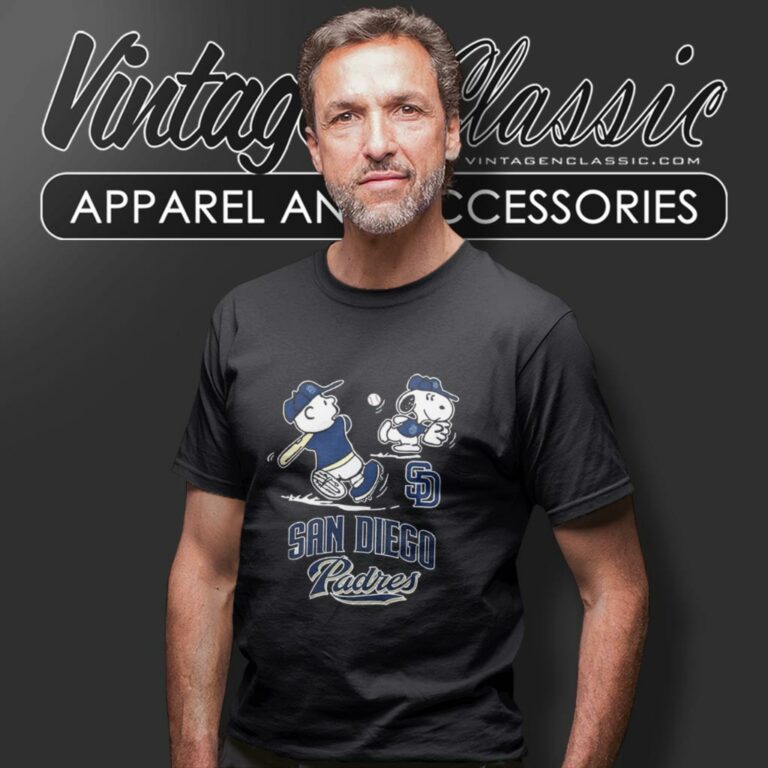 San Diego Padres Charlie Brown And Snoopy Playing Baseball T Shirt San Diego Padres Charlie Brown And Snoopy Playing Baseball T Shirt