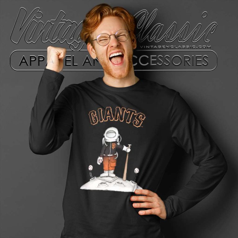 San Francisco Giants Astronaut Long Sleeve Tee San Francisco Giants Astronaut Long Sleeve Tee