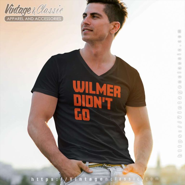 San Francisco Wilmer Flores Wilmer Didnt Go V Neck TShirt San Francisco Wilmer Flores Wilmer Didnt Go V Neck TShirt