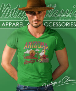 Santa Claus Arizona Cardinals Christmas Seasons Greetings V Neck TShirt