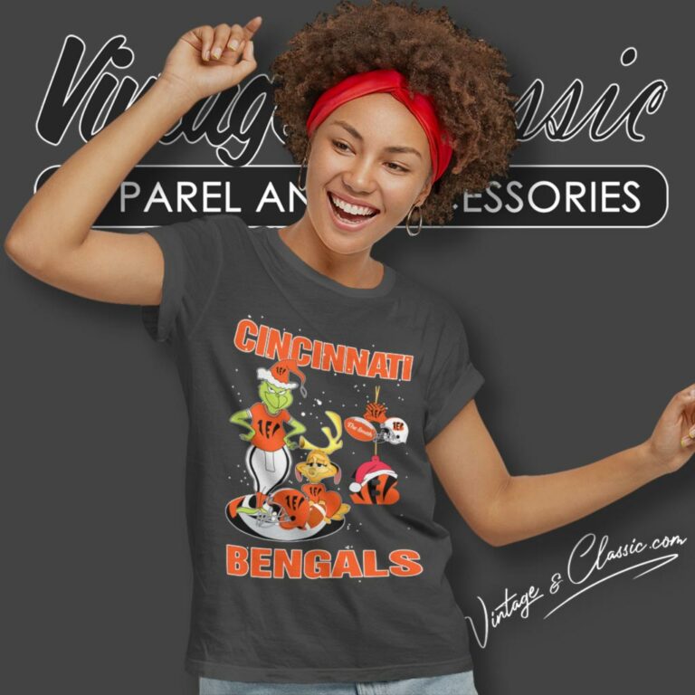 Santa Grinch And Dog Cincinnati Bengals Christmas Women T Shirt Santa Grinch And Dog Cincinnati Bengals Christmas Women T Shirt