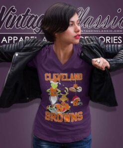 Santa Grinch And Dog Cleveland Browns Christmas V Neck TShirt
