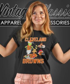 Santa Grinch And Dog Cleveland Browns Christmas Women TShirt