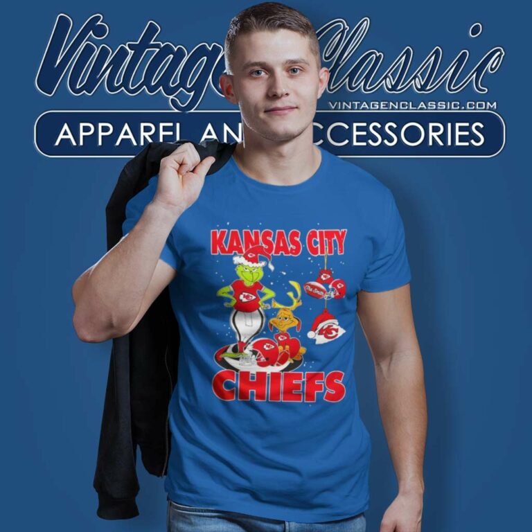 Santa Grinch And Dog Kansas City Chiefs Christmas T Shirt Santa Grinch And Dog Kansas City Chiefs Christmas T Shirt