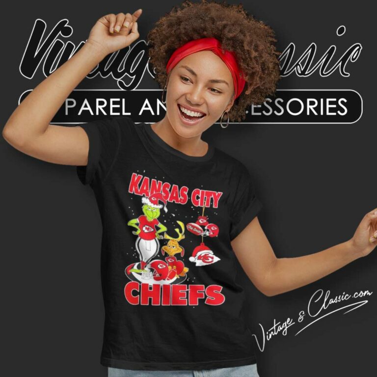Santa Grinch And Dog Kansas City Chiefs Christmas Women TShirt Santa Grinch And Dog Kansas City Chiefs Christmas Women TShirt