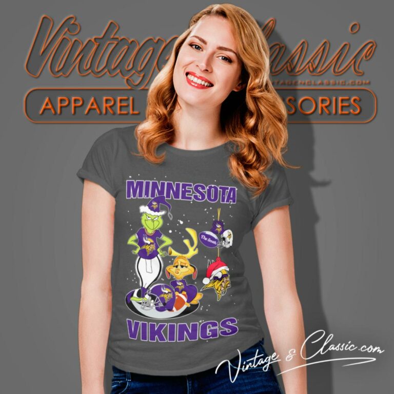 Santa Grinch And Dog Minnesota Vikings Christmas Women T Shirt Santa Grinch And Dog Minnesota Vikings Christmas Women T Shirt