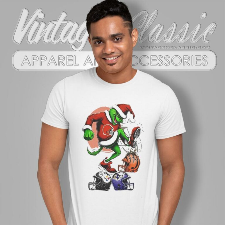 Santa Grinch Cleveland Browns Stomp On Nfl Teams Christmas T Shirt Santa Grinch Cleveland Browns Stomp On Nfl Teams Christmas T Shirt