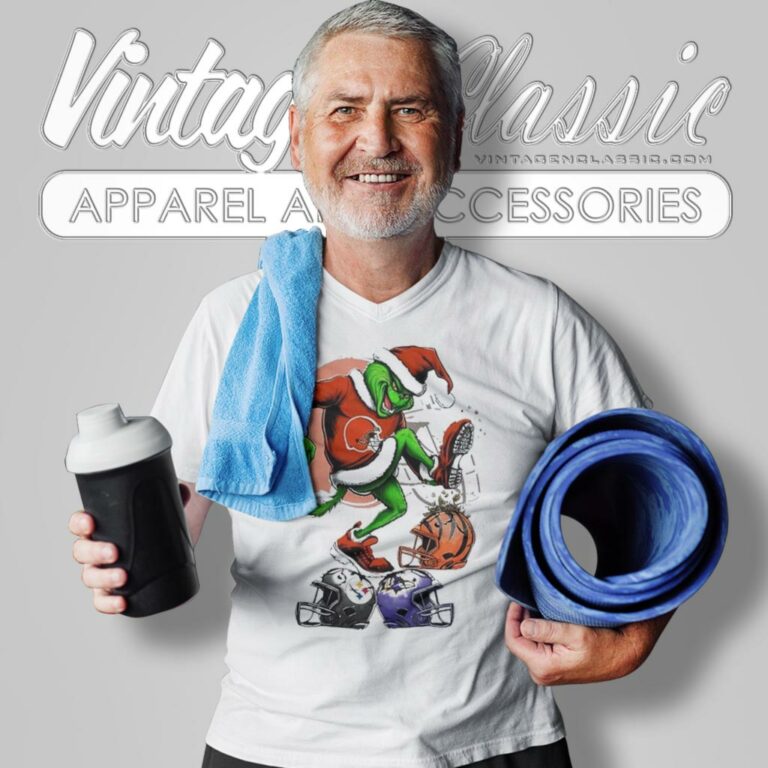 Santa Grinch Cleveland Browns Stomp On Nfl Teams Christmas V Neck TShirt Santa Grinch Cleveland Browns Stomp On Nfl Teams Christmas V Neck TShirt