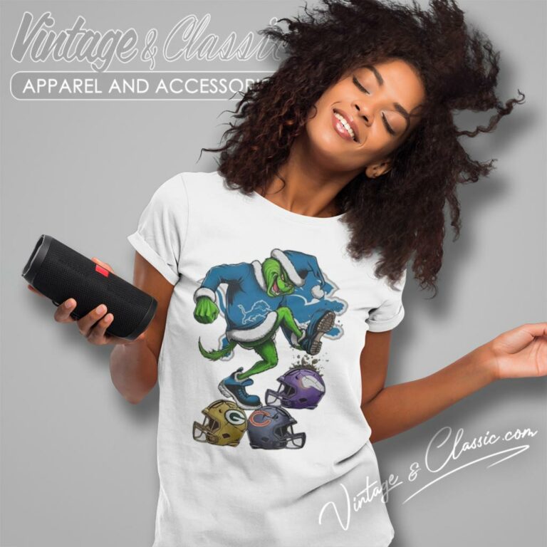 Santa Grinch Detroit Lions Stomp On Nfl Teams Christmas Women T Shirt Santa Grinch Detroit Lions Stomp On Nfl Teams Christmas Women T Shirt