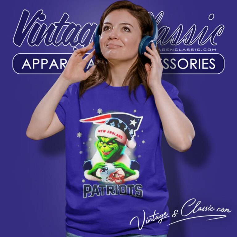 Santa Grinch Love New England Patriots Christmas Women T Shirt Santa Grinch Love New England Patriots Christmas Women T Shirt
