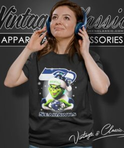 Santa Grinch Love Seattle Seahawks Christmas Women T Shirt