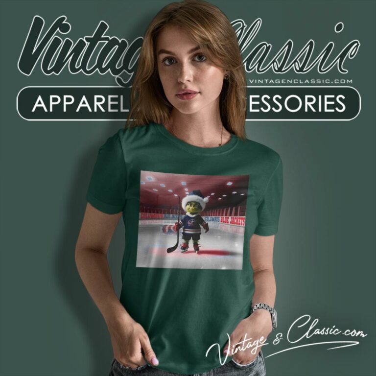 Santa Grinch Playing Hockey Columbus Blue Jackets Christmas Women T Shirt Santa Grinch Playing Hockey Columbus Blue Jackets Christmas Women T Shirt
