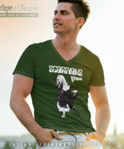Scorpions In Trance V Neck TShirt