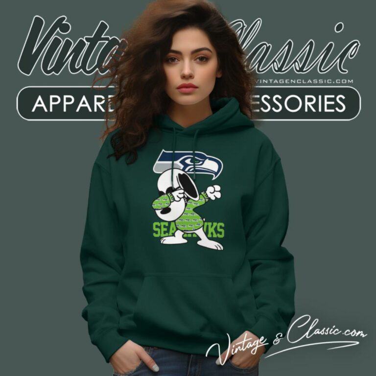 Seattle Seahawks Snoopy Dabbing Hoodie Seattle Seahawks Snoopy Dabbing Hoodie