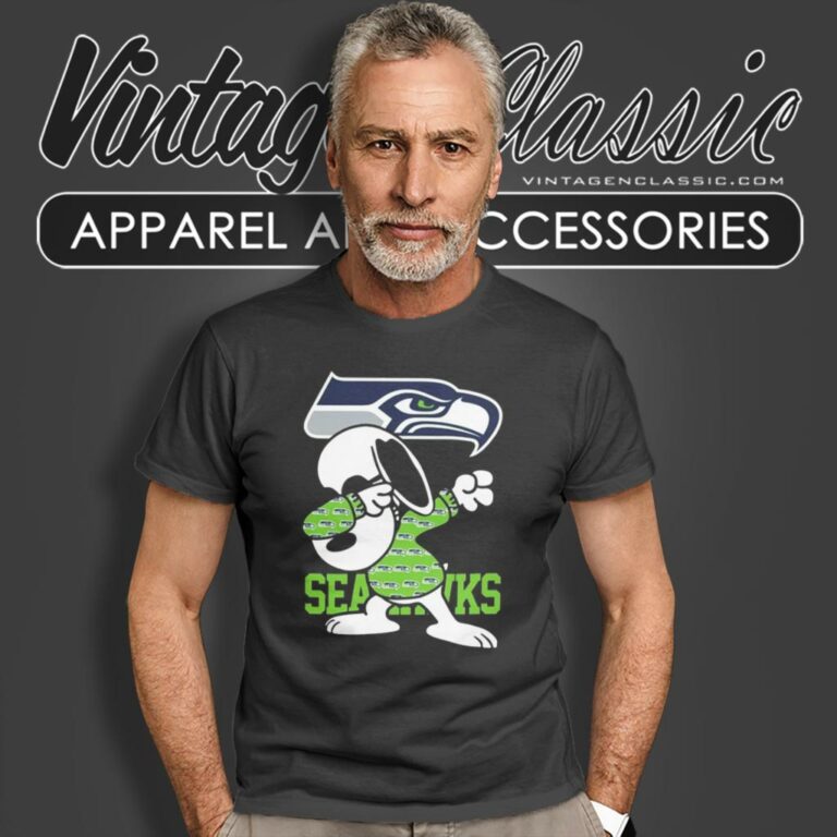 Seattle Seahawks Snoopy Dabbing T Shirt Seattle Seahawks Snoopy Dabbing T Shirt