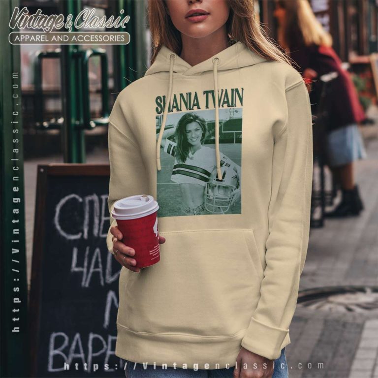 Shania Twain In Nfl Field Sexy Photo Hoodie Shania Twain In Nfl Field Sexy Photo Hoodie