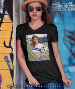 Shania Twain Nfl Cowboys Sexy Signature Photo Shirt 6 Shania Twain Nfl Cowboys Sexy Signature Photo V Neck TShirt