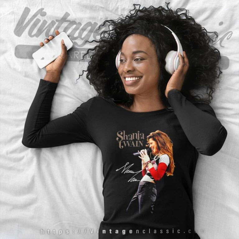Shania Twain Signature Long Sleeve Tee Shania Twain Signature Long Sleeve Tee