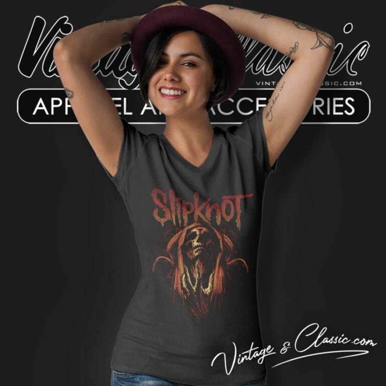 Slipknot Skull Crest V Neck TShirt Slipknot Skull Crest V Neck TShirt