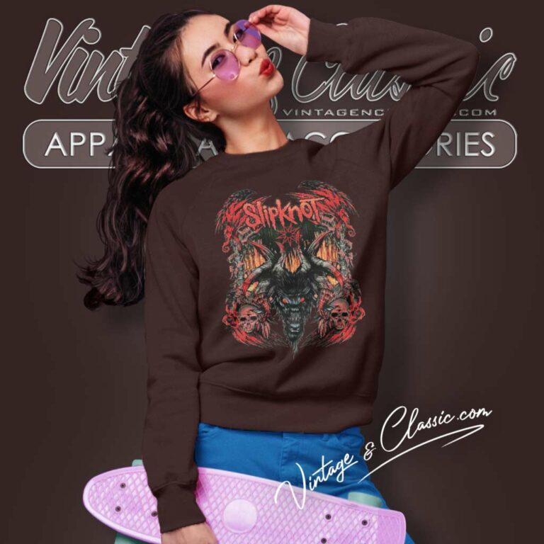 Slipknots Fiery Beast Graphic Sweatshirt Slipknots Fiery Beast Graphic Sweatshirt