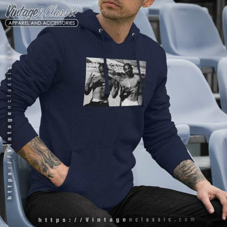 Snoop Dogg And 2pac In Mexico 1990 Hoodie Snoop Dogg And 2pac In Mexico 1990 Hoodie