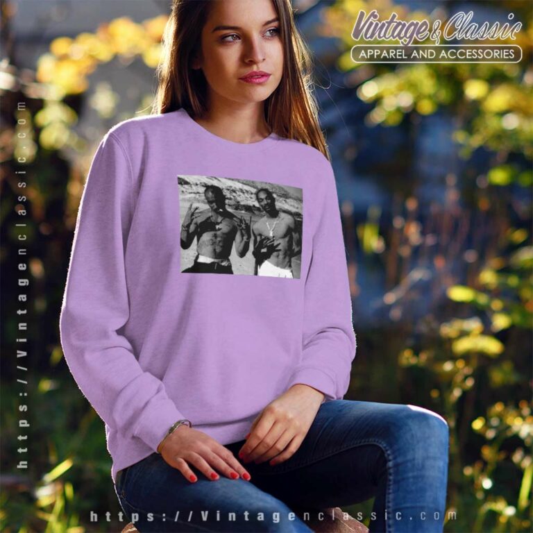 Snoop Dogg And 2pac In Mexico 1990 Sweatshirt Snoop Dogg And 2pac In Mexico 1990 Sweatshirt