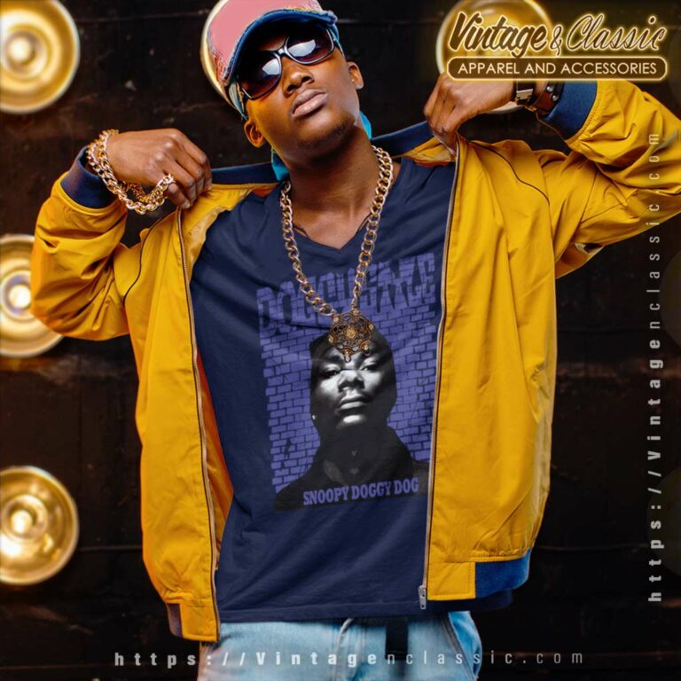 Snoop Dogg Doggystyle Brick Wall V Neck TShirt Snoop Dogg Doggystyle Brick Wall V Neck TShirt