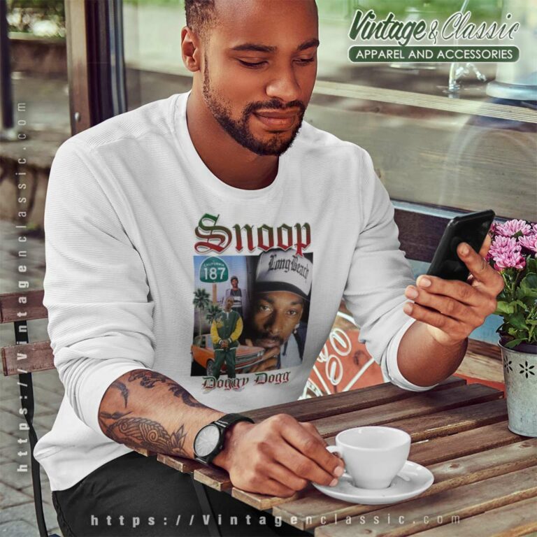 Snoop Dogg Rapper The King Of Rap Sweatshirt Snoop Dogg Rapper The King Of Rap Sweatshirt