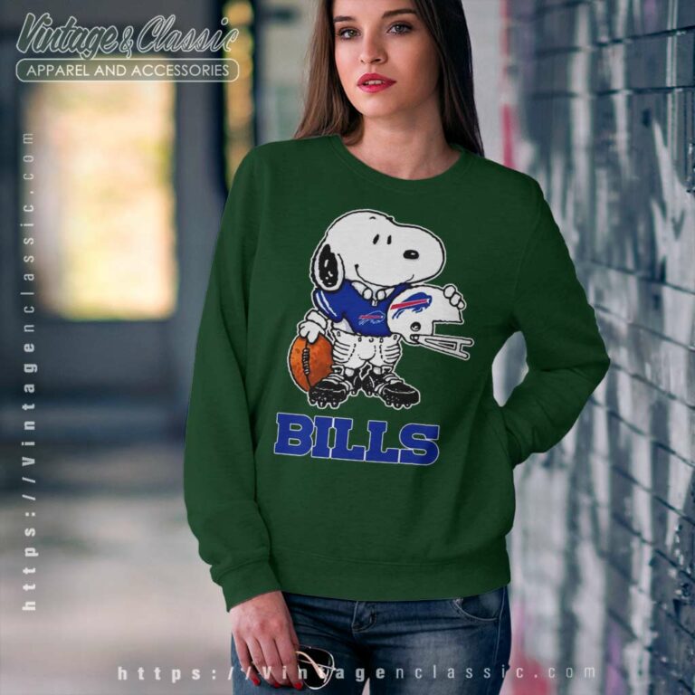 Snoopy A Strong And Proud Buffalo Bills Player Nfl Sweatshirt Snoopy A Strong And Proud Buffalo Bills Player Nfl Sweatshirt