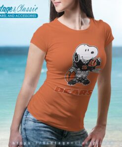 Snoopy A Strong And Proud Chicago Bears Shirt Women T shirt