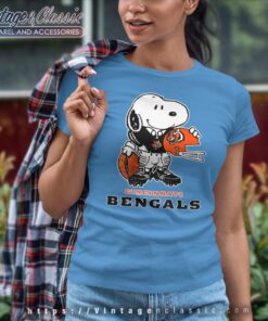 Snoopy A Strong And Proud Cincinnati Bengals Shirt Women T shirt