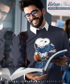 Snoopy A Strong And Proud Indianapolis Colts Shirt Sweatshirt